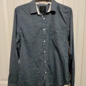 Mens Guess button up shirt large
